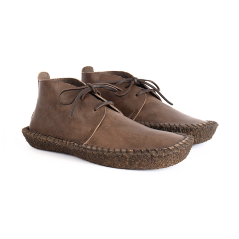 Clarks desert boots in online the rain